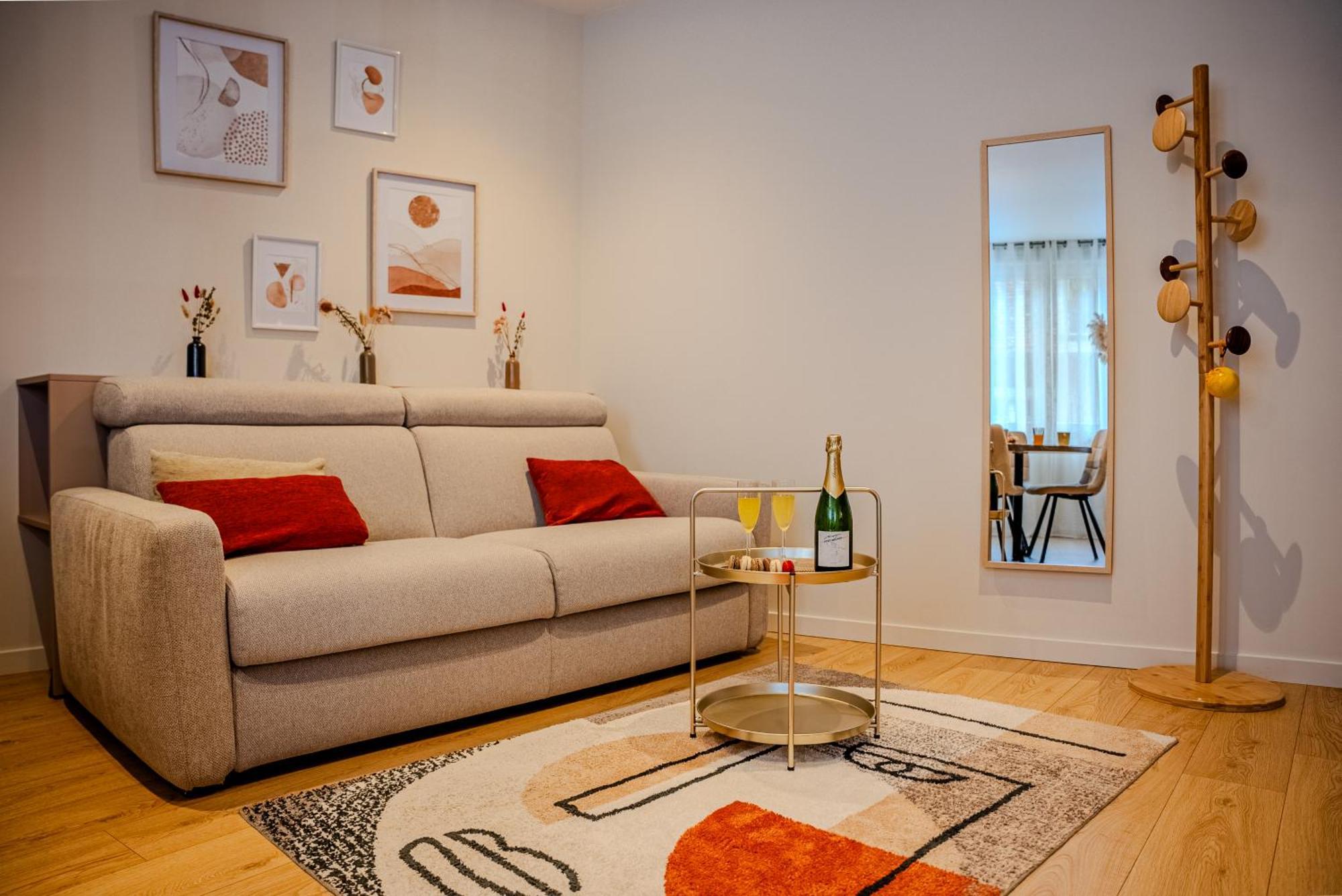 Au Duplex D'Or Centre Historique Apartment Besancon Ngoại thất bức ảnh